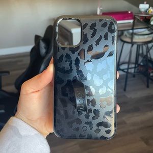 Loopy Midnight Leopard